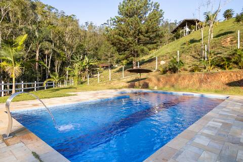 Sítio w/ quadra beach, pool, pool and fireplace