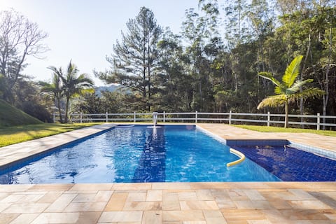 Cinematographic Pool & Pool Site 1h from São Paulo