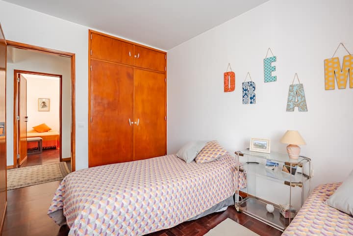 Purple Room, Upper Floor