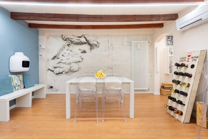 Moscova Luxury B&B, 2 Rooms with En-Suite Bathroom gallery image 2