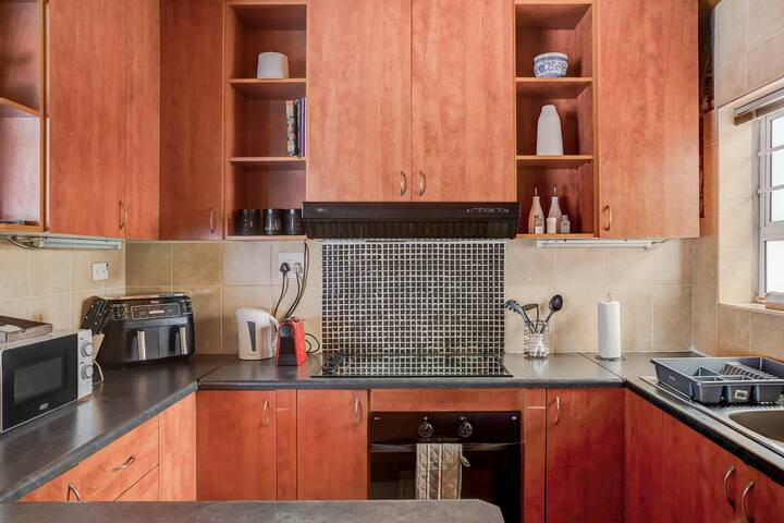 Family home between the 2 oceans gallery image 2