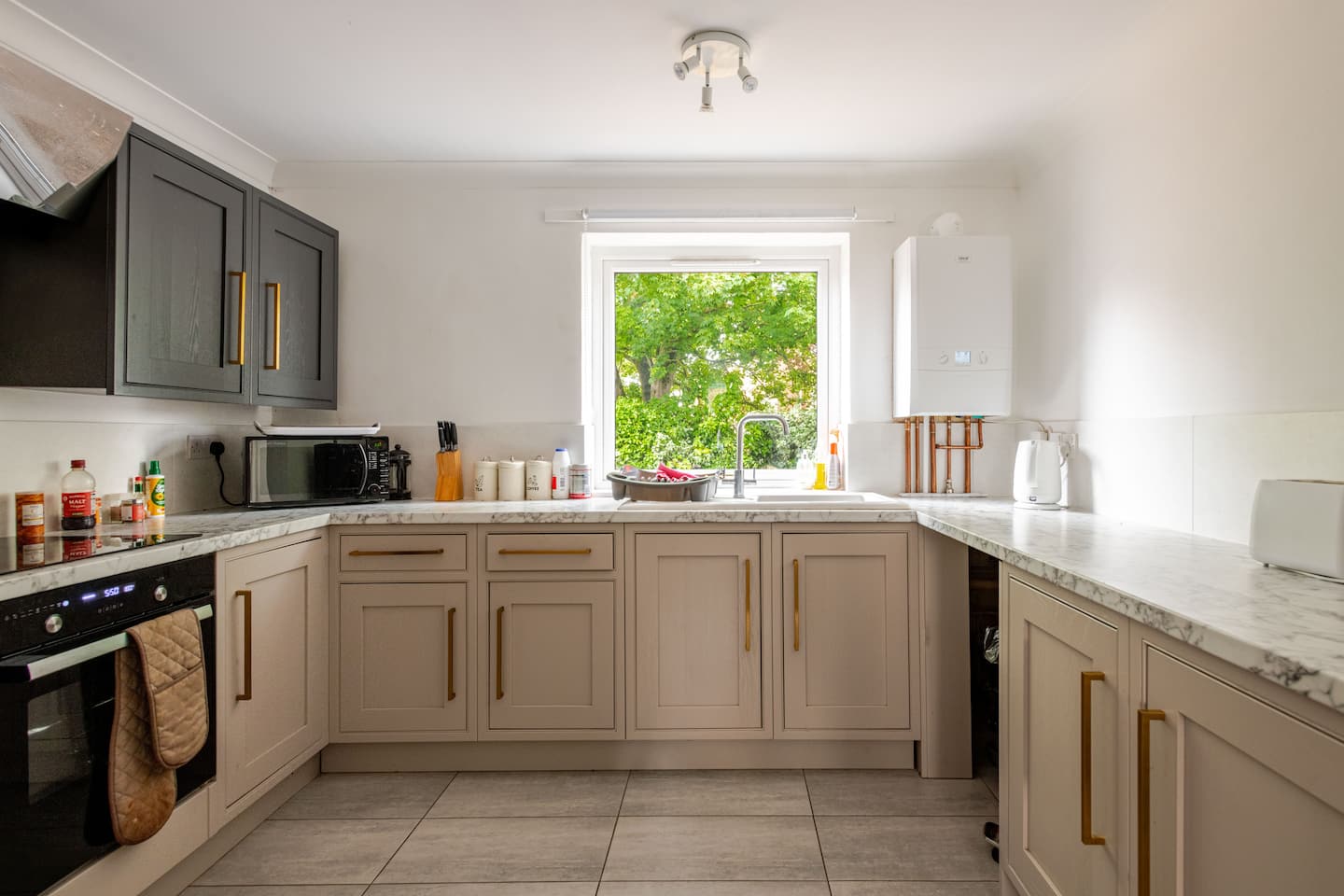 Renovated Ground floor flat