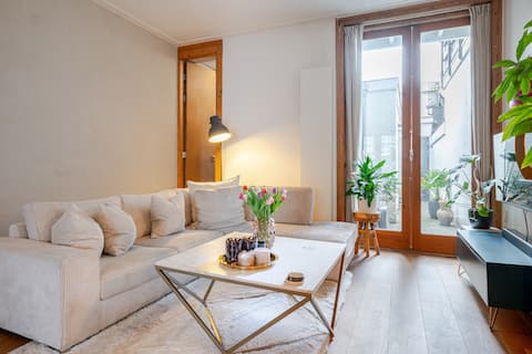Top Airbnb: Luxury ground floor apartment in the Jordaan in Jordaan