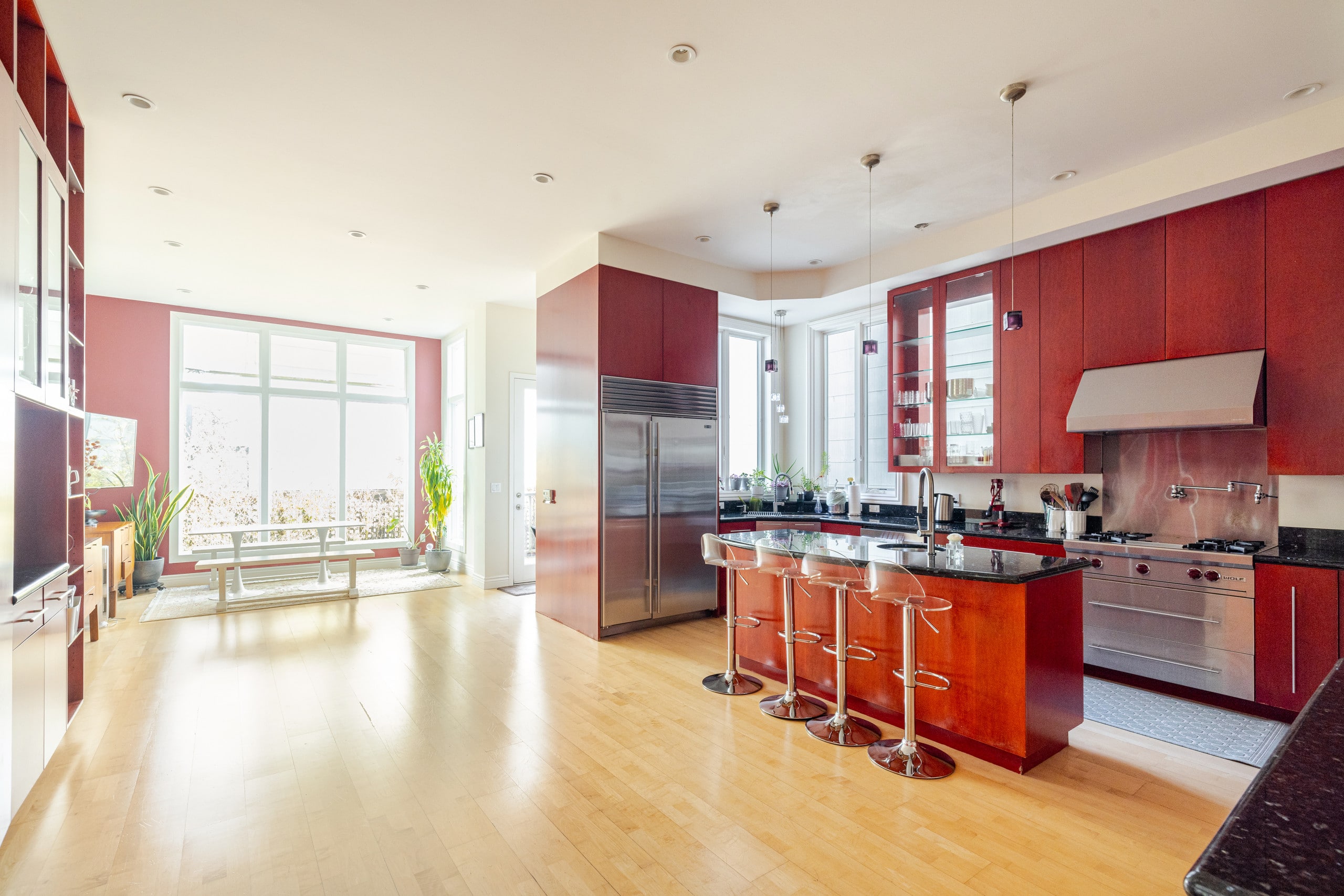 Home in San Francisco · ★4.94 · 3 bedrooms · 3 beds · 2.5 baths - Image 7