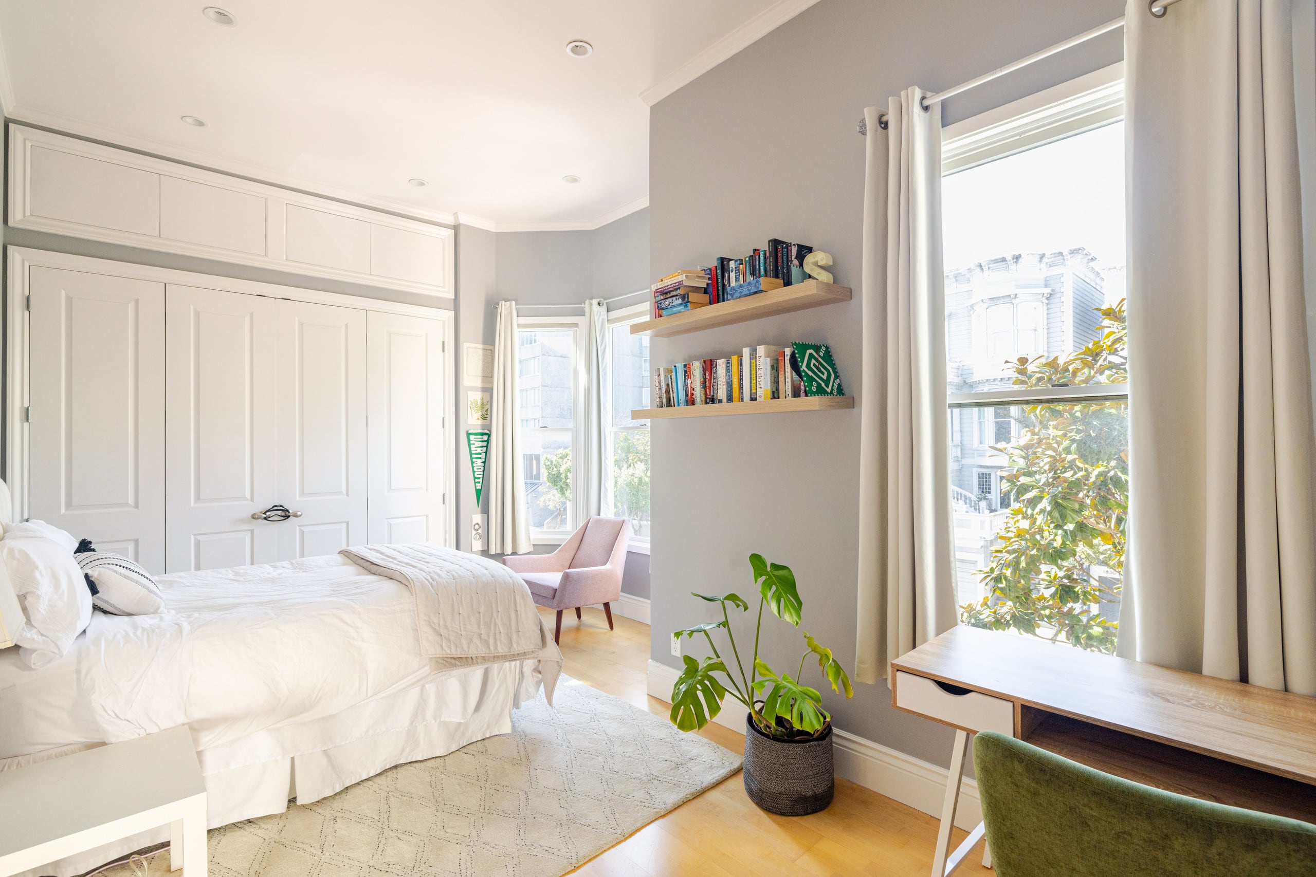 Home in San Francisco · ★4.94 · 3 bedrooms · 3 beds · 2.5 baths - Image 23
