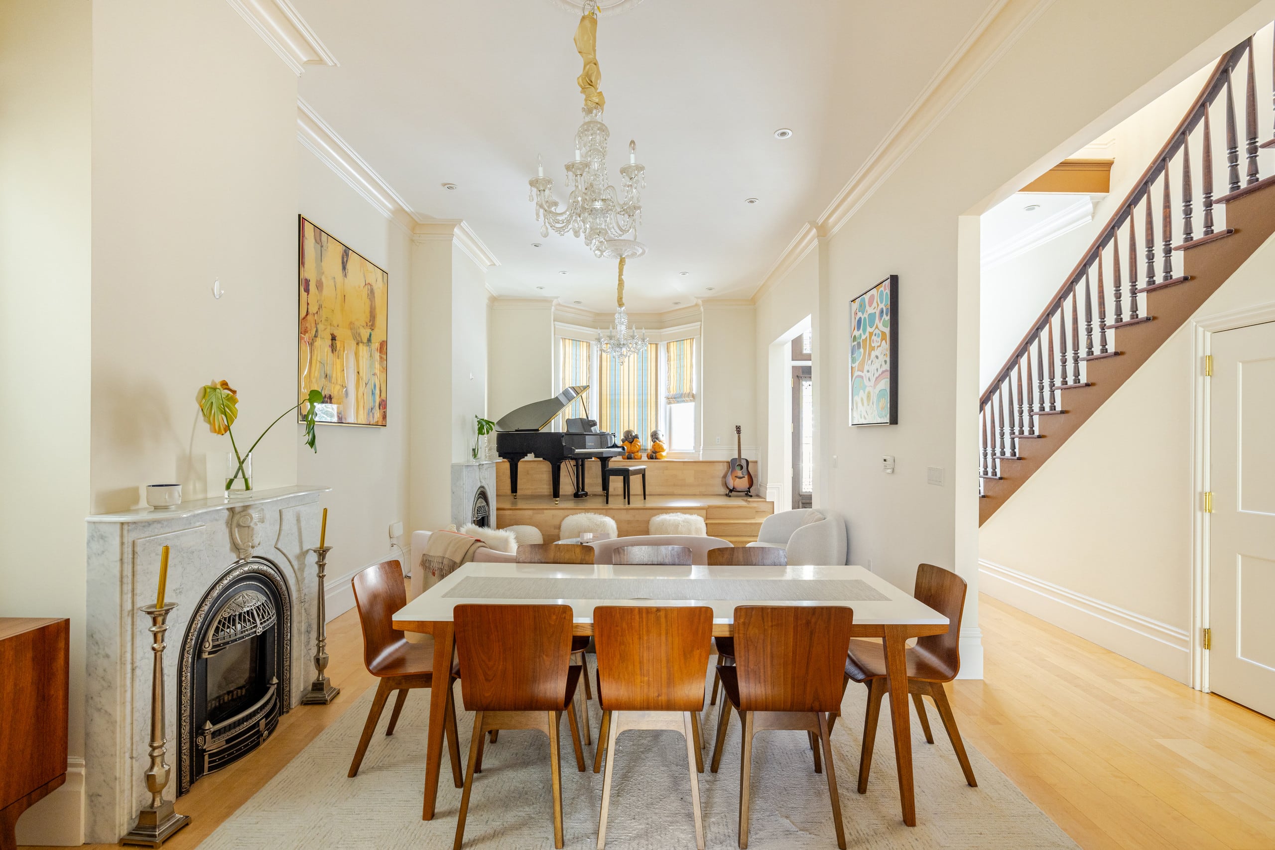 Home in San Francisco · ★4.94 · 3 bedrooms · 3 beds · 2.5 baths - Image 15