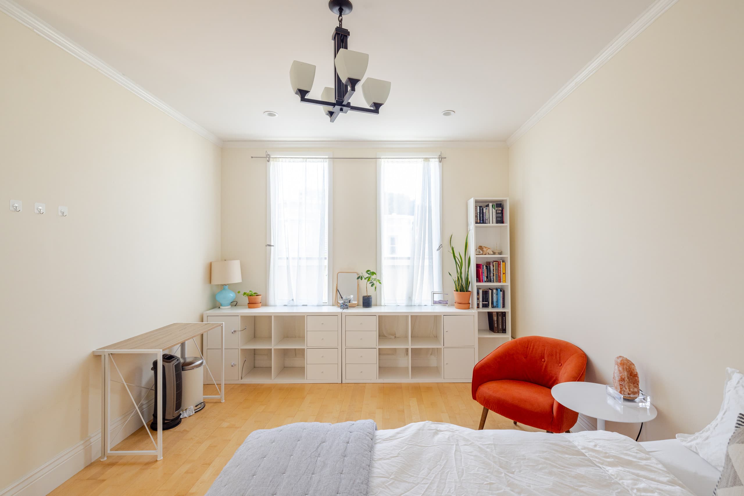 Home in San Francisco · ★4.94 · 3 bedrooms · 3 beds · 2.5 baths - Image 26