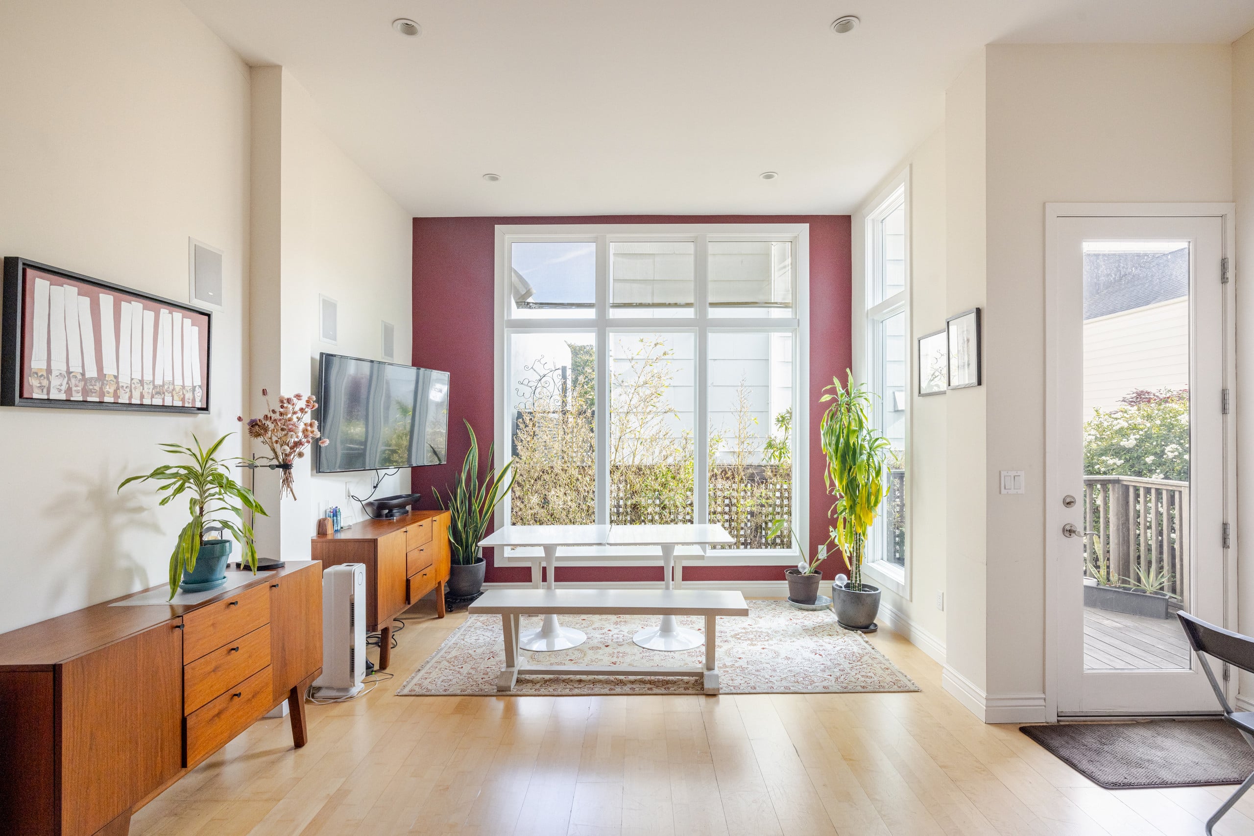 Home in San Francisco · ★4.94 · 3 bedrooms · 3 beds · 2.5 baths - Image 13
