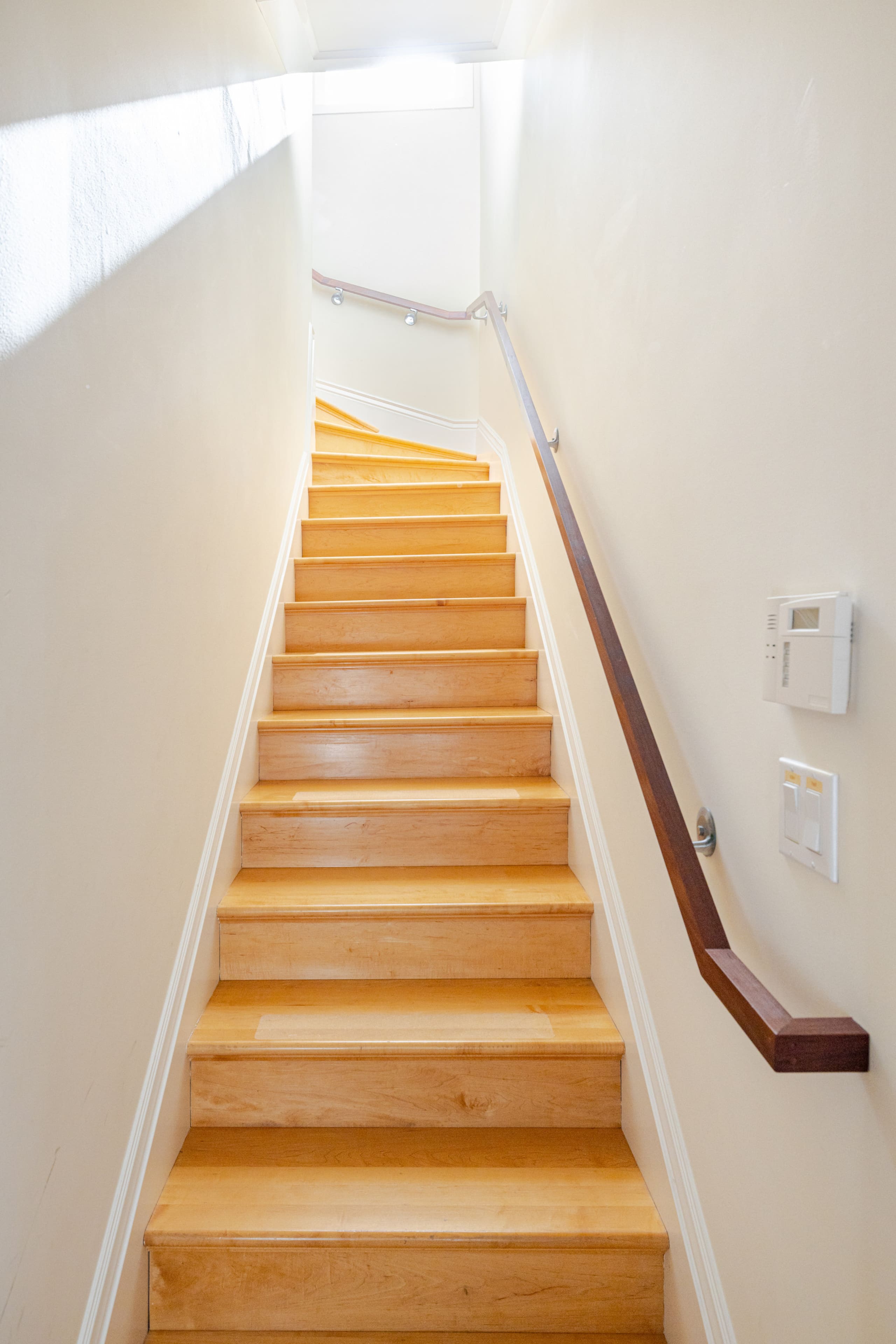Home in San Francisco · ★4.94 · 3 bedrooms · 3 beds · 2.5 baths - Image 43