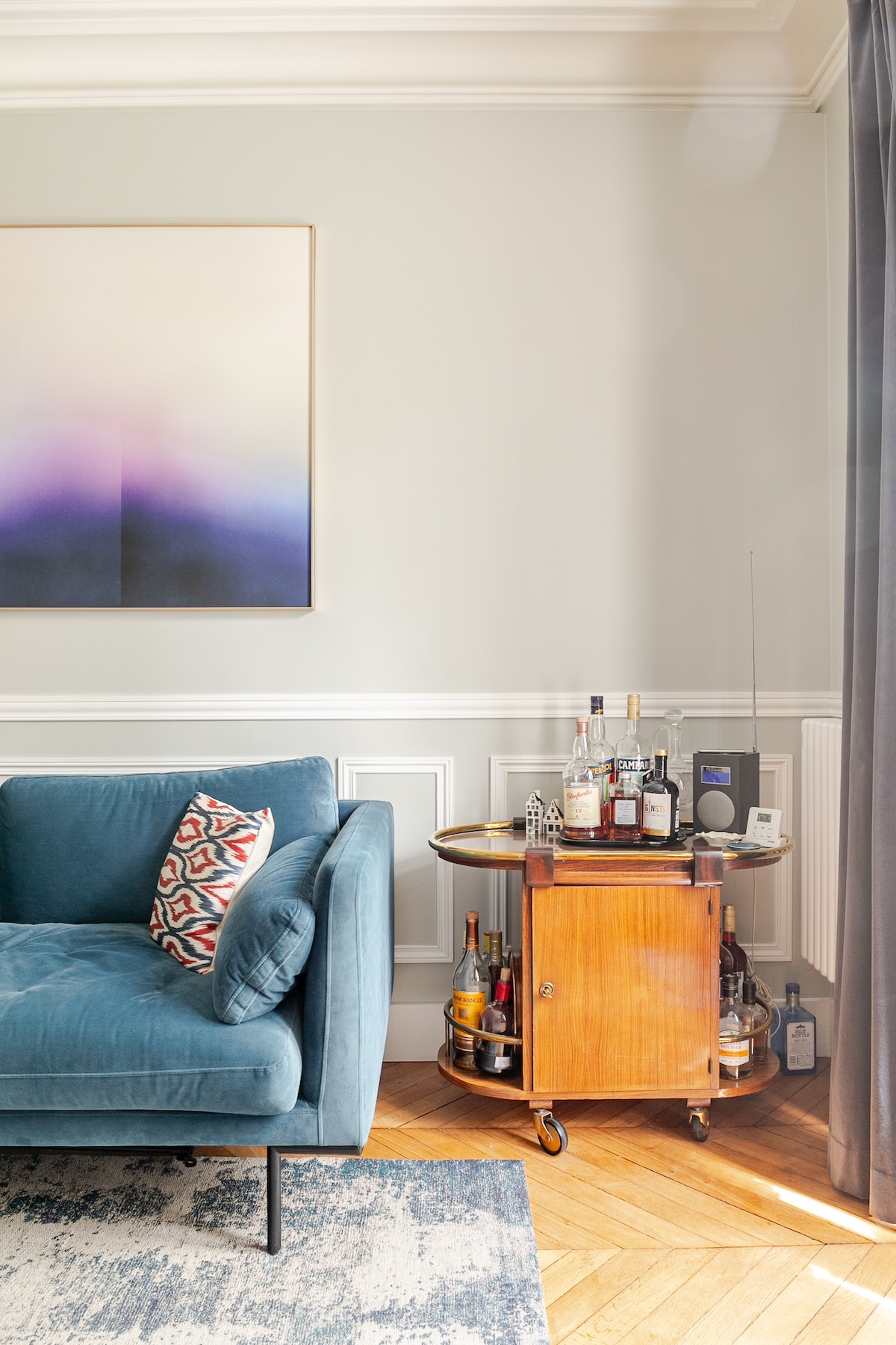 Top performing Airbnb: Fancy 1-bd apt with balcony in Paris 5e Arrondissement