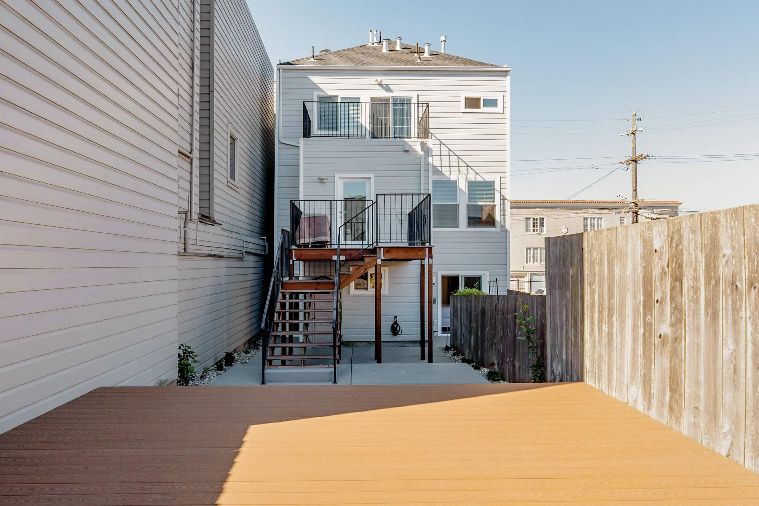 Home in San Francisco · ★4.96 · 2 bedrooms · 2 beds · 2 baths - Image 32