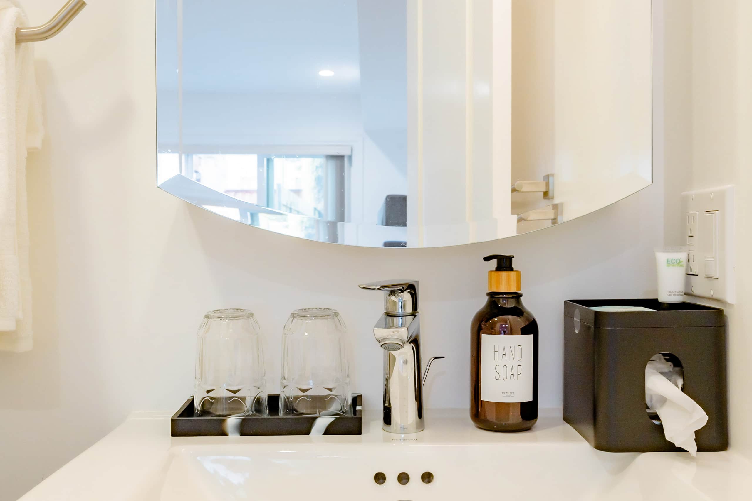 Home in San Francisco · ★4.96 · 2 bedrooms · 2 beds · 2 baths - Image 25