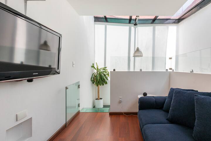 Wonderful 3BR Condesa Home with Rooftop gallery image 4