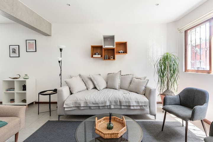 Exceptional 3BR Condesa Casa with Private Rooftop