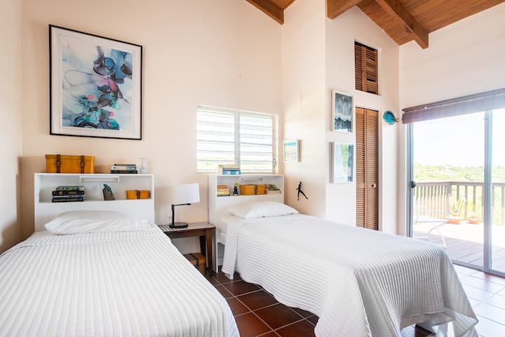 Მეორე საძინებელი.