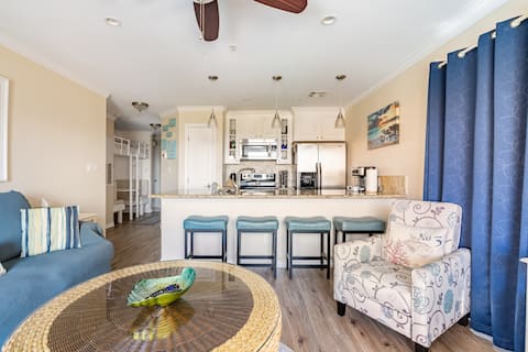 Popular Airbnb listing: Island Bum Condo! in Galveston