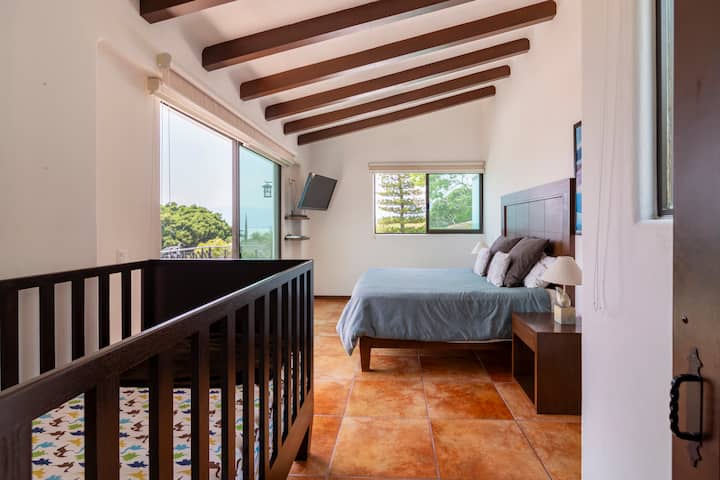 Დონე 2: საძინებელი 2 King და Single