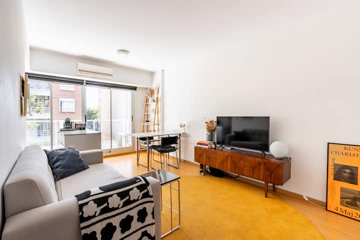 One-bedroom apartment in Núñez with balcony