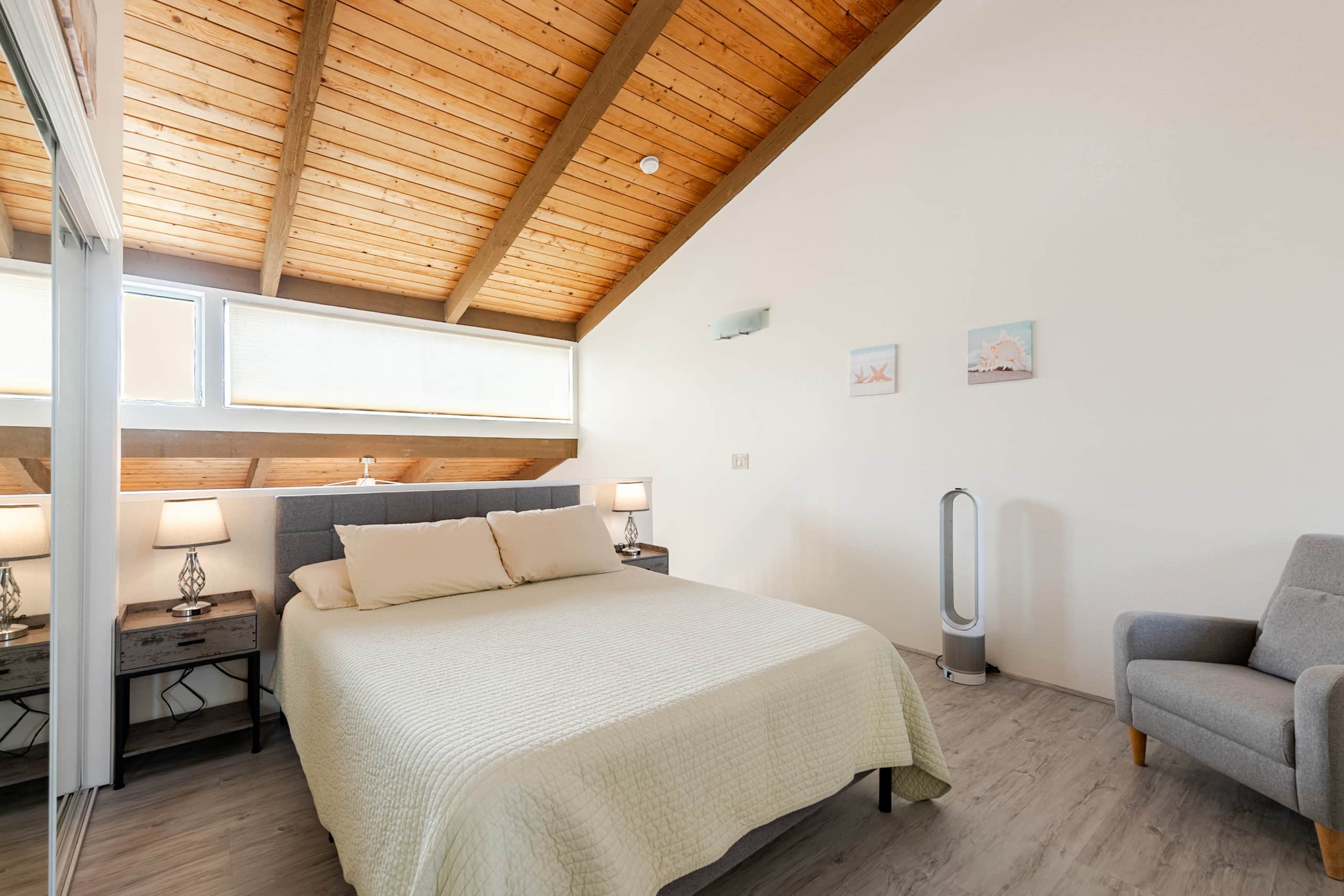 Lokahi Hale. Down town, newly renovated loft - Image 17