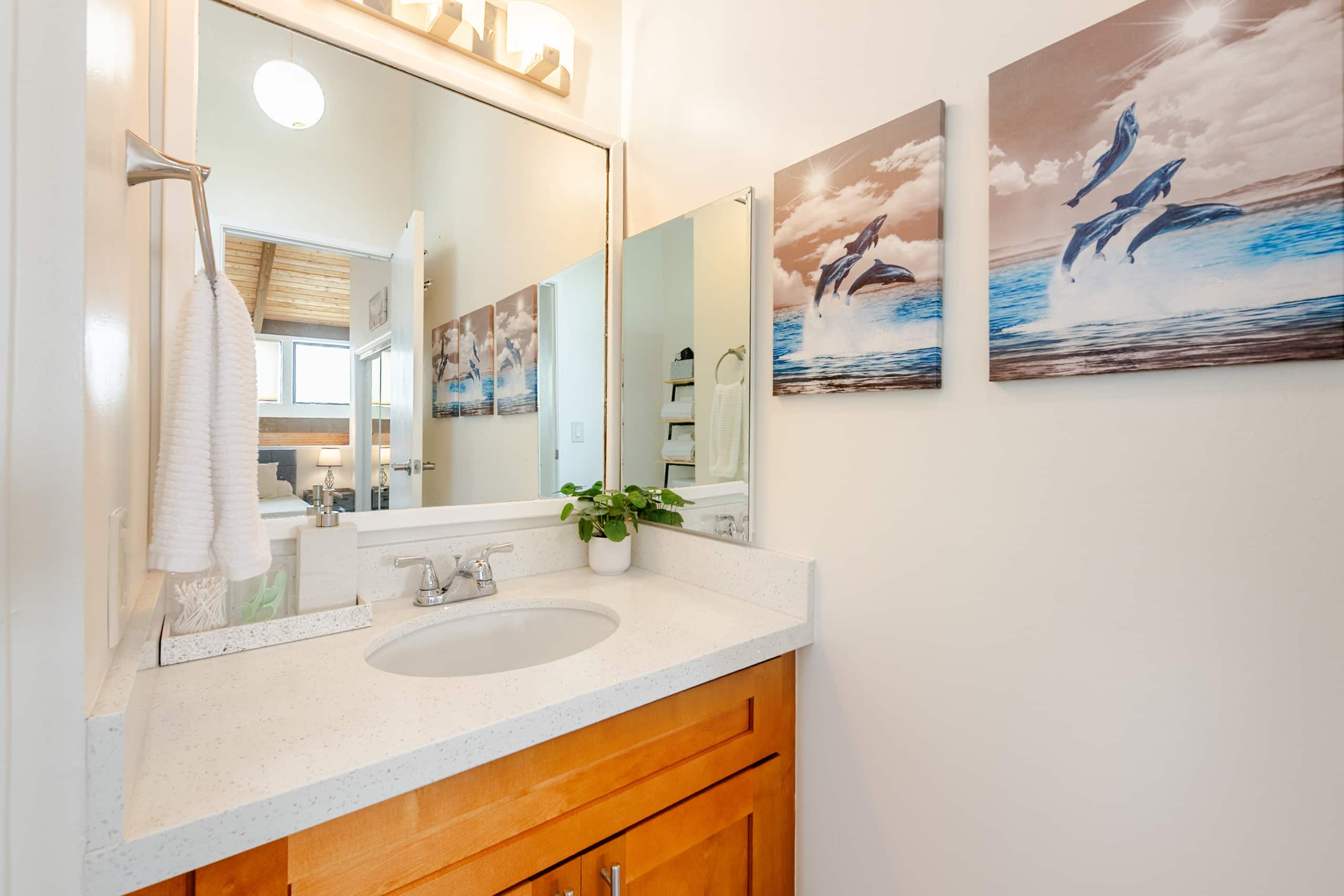 Lokahi Hale. Down town, newly renovated loft - Image 24
