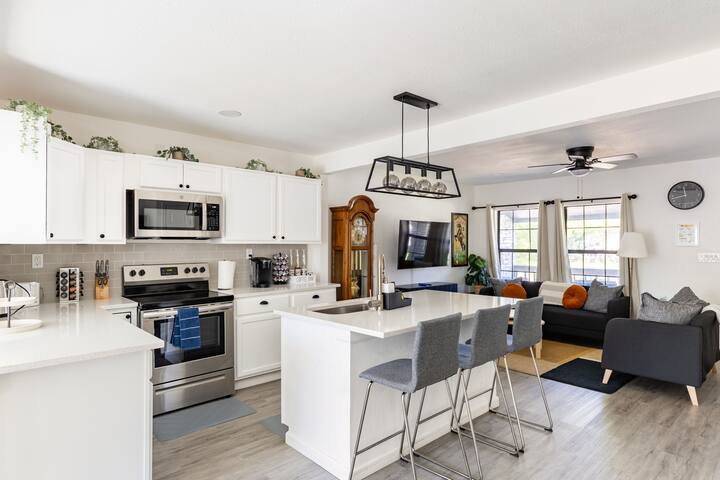 Charming House & Private Guesthouse gallery image 5