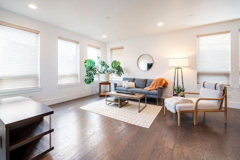 Boulder Area Mountainside Retreat |EV|