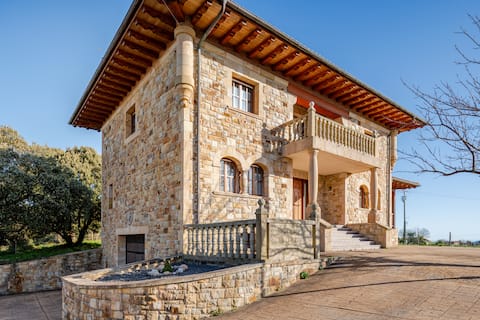 Artegoikoa, villa located next to the coast