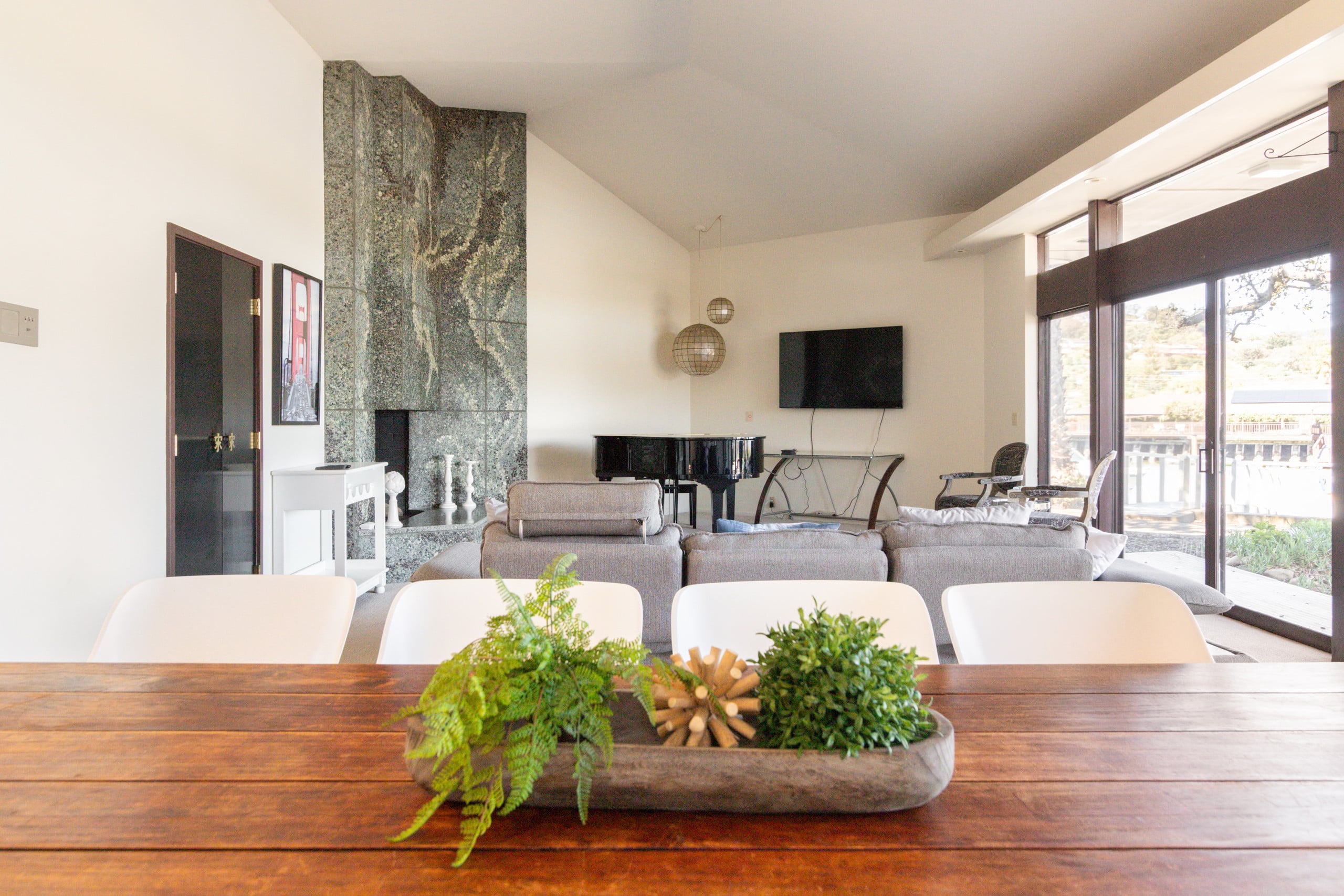 Waterfront Home with Dock, Hot Tub & Yoga Patio - Photo 25