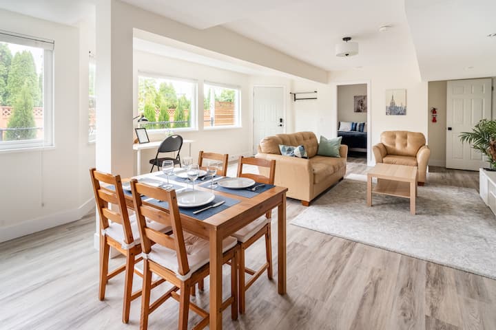 Modern bright 2 bedroom at Citadel