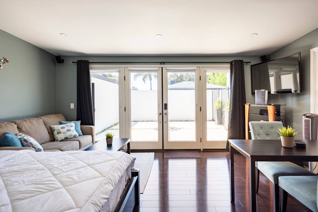 Tranquil Getaway  *Cal King Tempur-Pedic Bed*