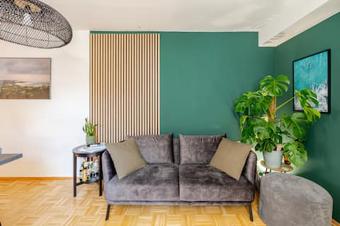 Top performing Airbnb: Chic & central Munich Oasis! in Am Alten Südlichen Friedhof