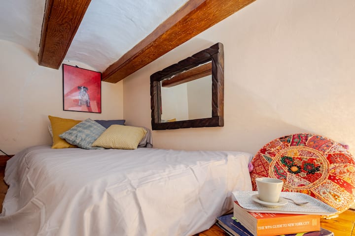 CAMA ALTILLO MADERA