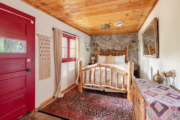 Dhomë gjumi 4