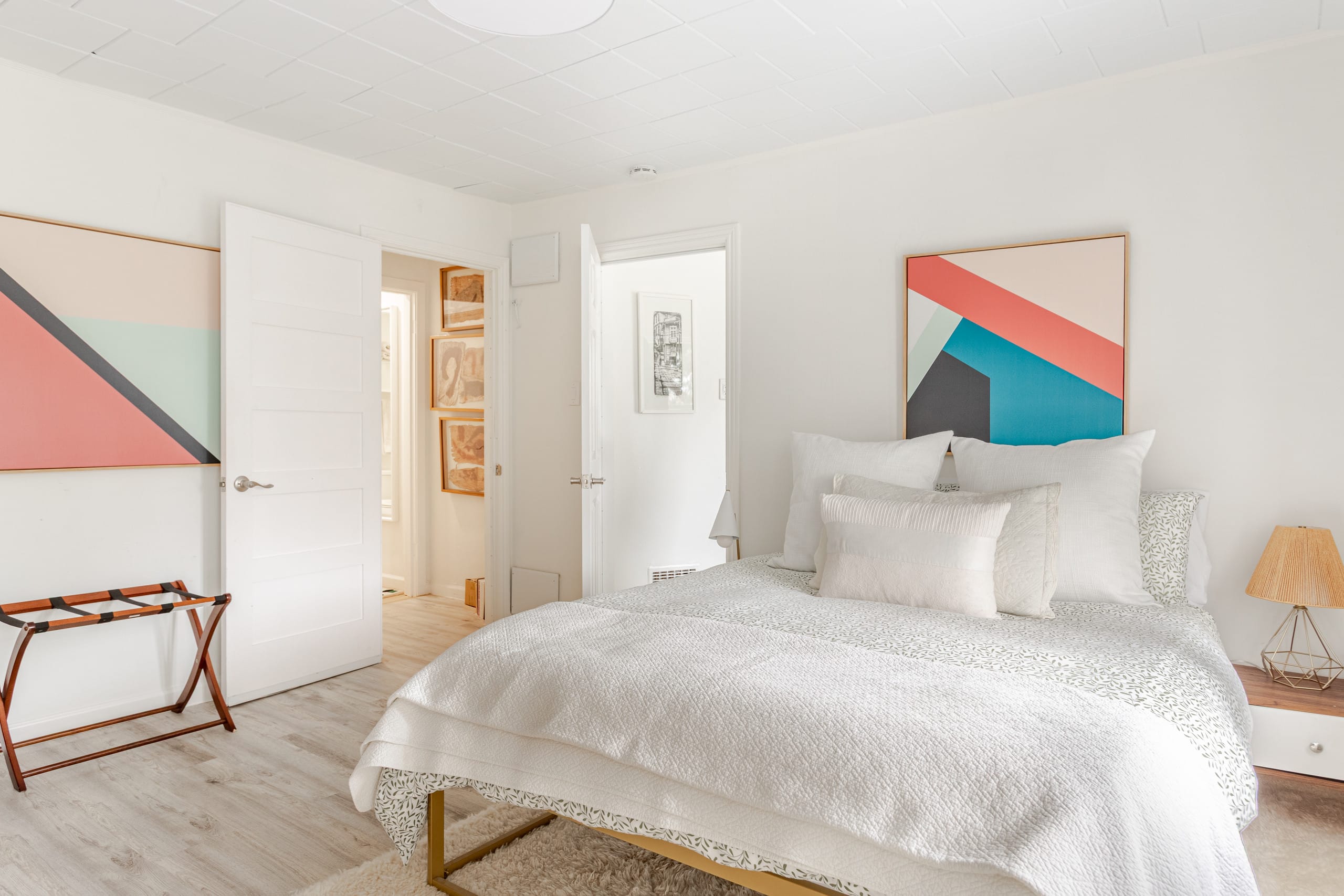 Modern Sunnyside Apartment/Remote work friendly - Image 44