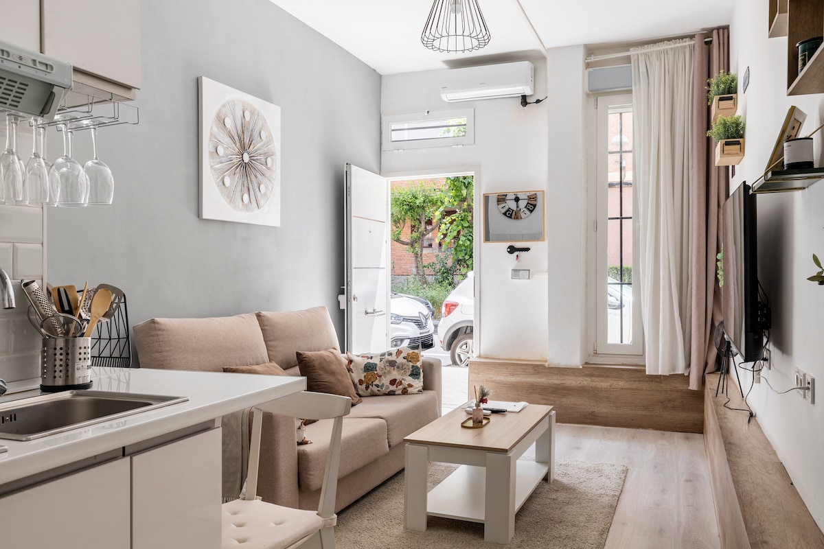 Top Airbnb: Enjoy the boutique apartment. in Carabanchel