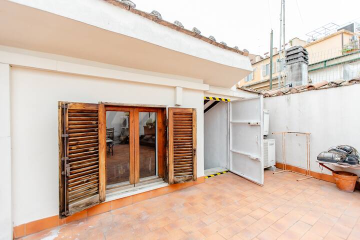 Lovely family house Pantheon gallery image 4