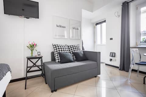 Airbnb con migliori performance: The Exclusive Bumbunin Studio in the heart of Asti a Asti