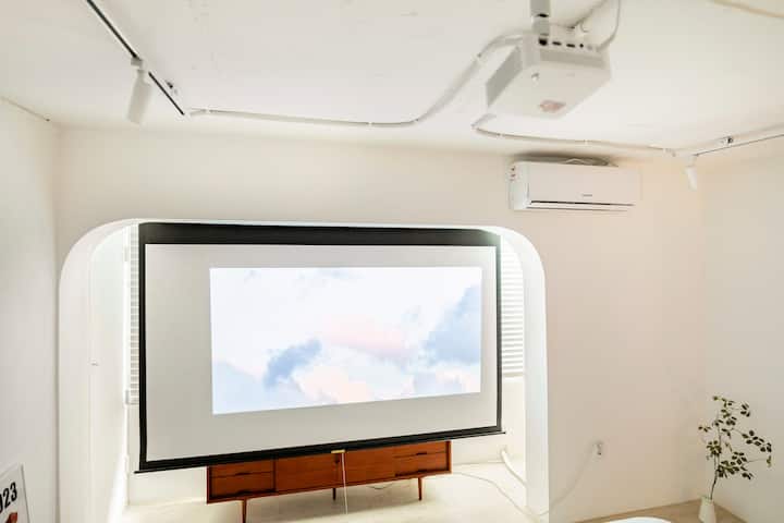 #대형빔프로젝터#망원시장도보3분#망리단길바로앞#한강공원#감성주방#호텔식침구 - Seúl