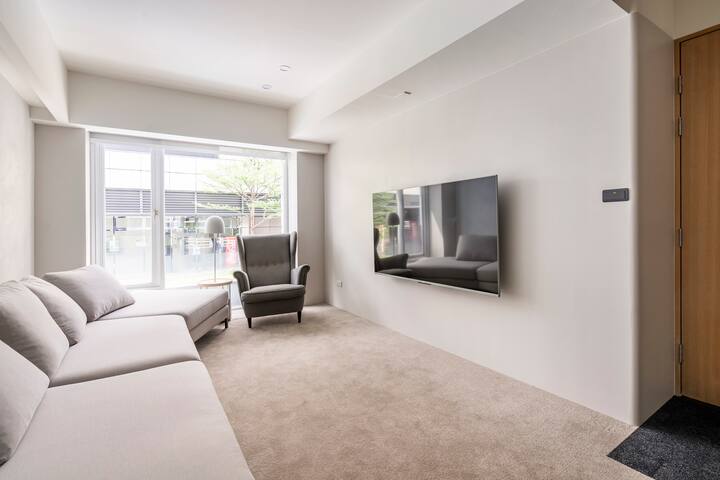 台北車站 捷運中山站 寧夏夜市/14:00退房/重新裝修電梯公寓 gallery image 2