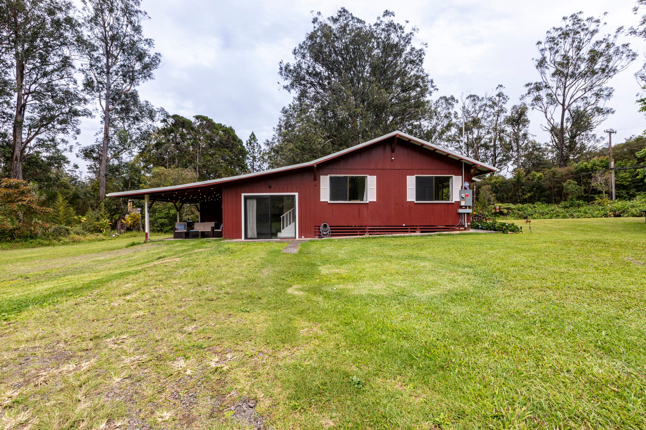 Home in Honokaa · ★4.95 · 3 bedrooms · 4 beds · 2 shared baths - Image 56