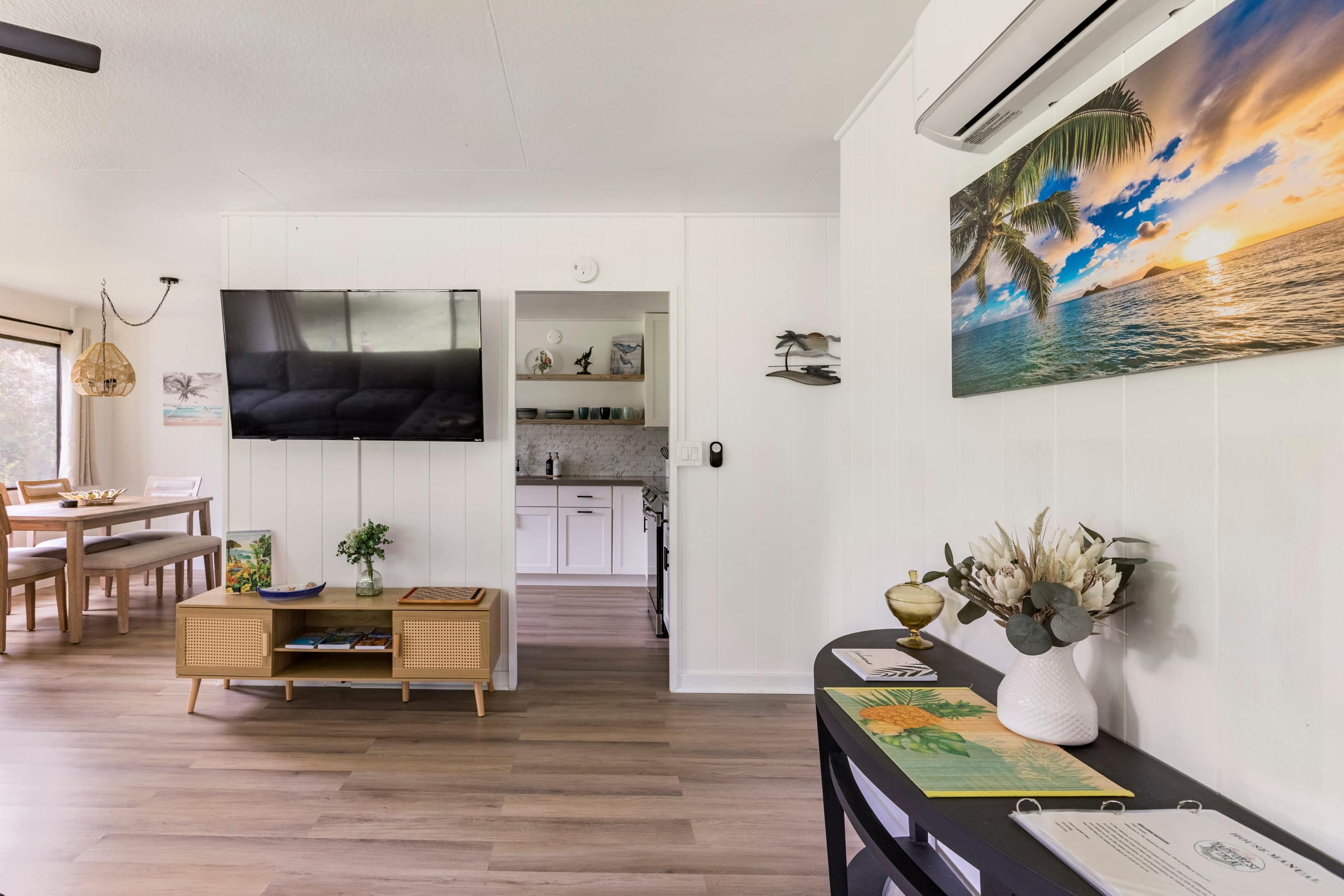 Home in Honokaa · ★4.95 · 3 bedrooms · 4 beds · 2 shared baths - Image 6