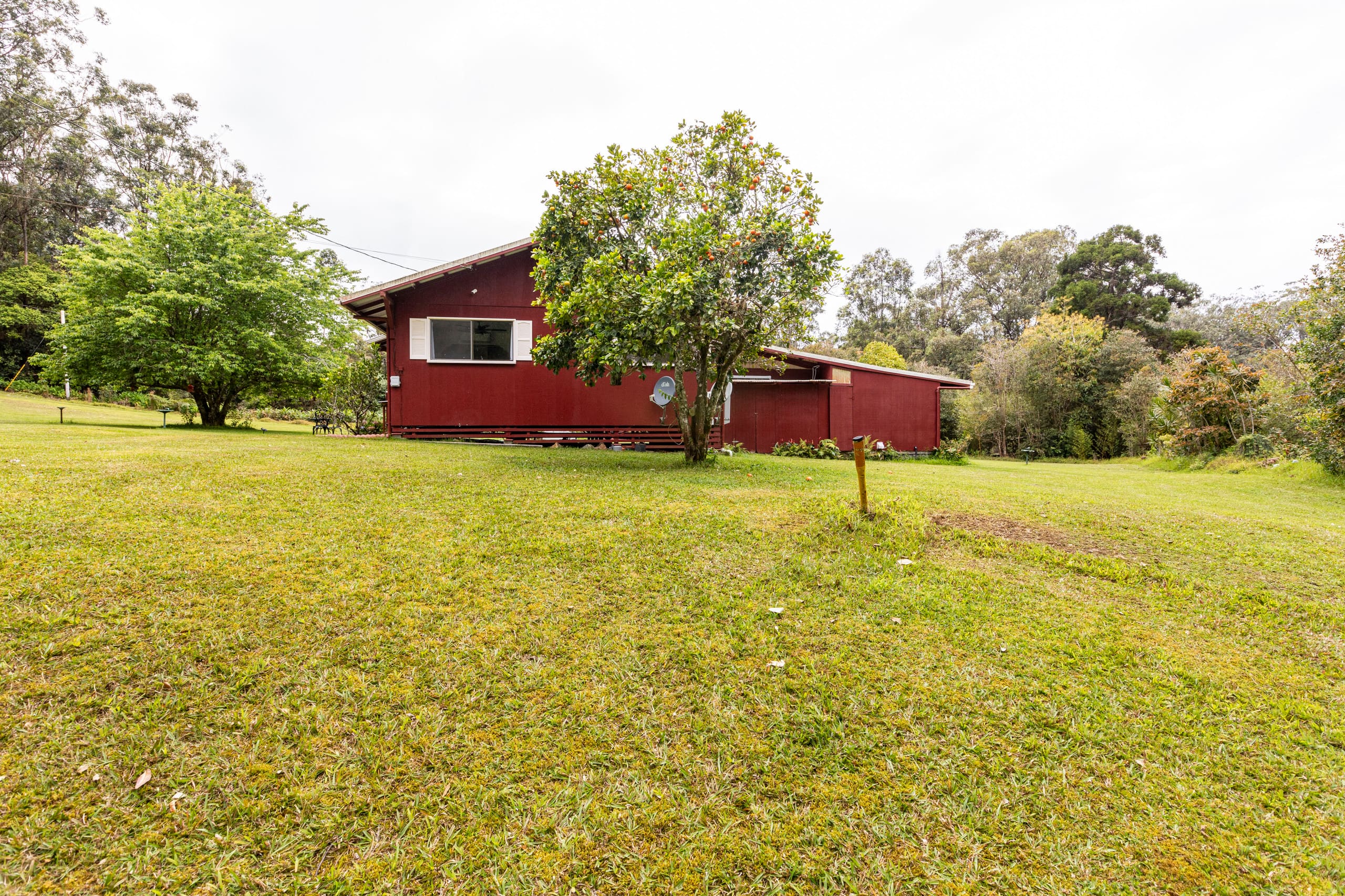 Home in Honokaa · ★4.95 · 3 bedrooms · 4 beds · 2 shared baths - Image 62