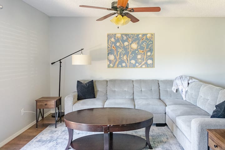 Golfer’s Getaway Townhouse - Bella Vista, AR