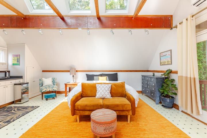 Skylight Studio Retreat-decatur - Decatur, GA