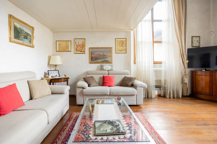 Little Jewel Florence , Dome, David, – Garage