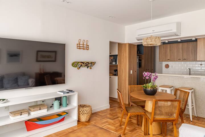 Apto no melhor local de Ipanema c/vaga de garagem gallery image 2