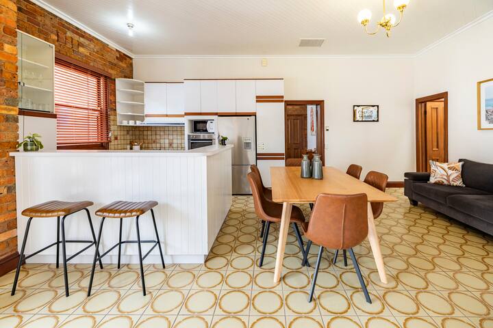 Parliament Place gallery image 5