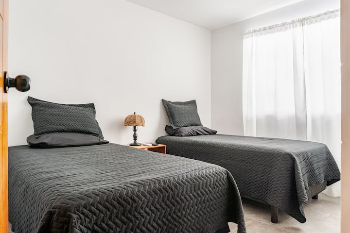 غرفة النوم 2