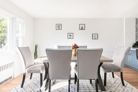 Near NYC ~ Fire pit, Game Room, King Bed