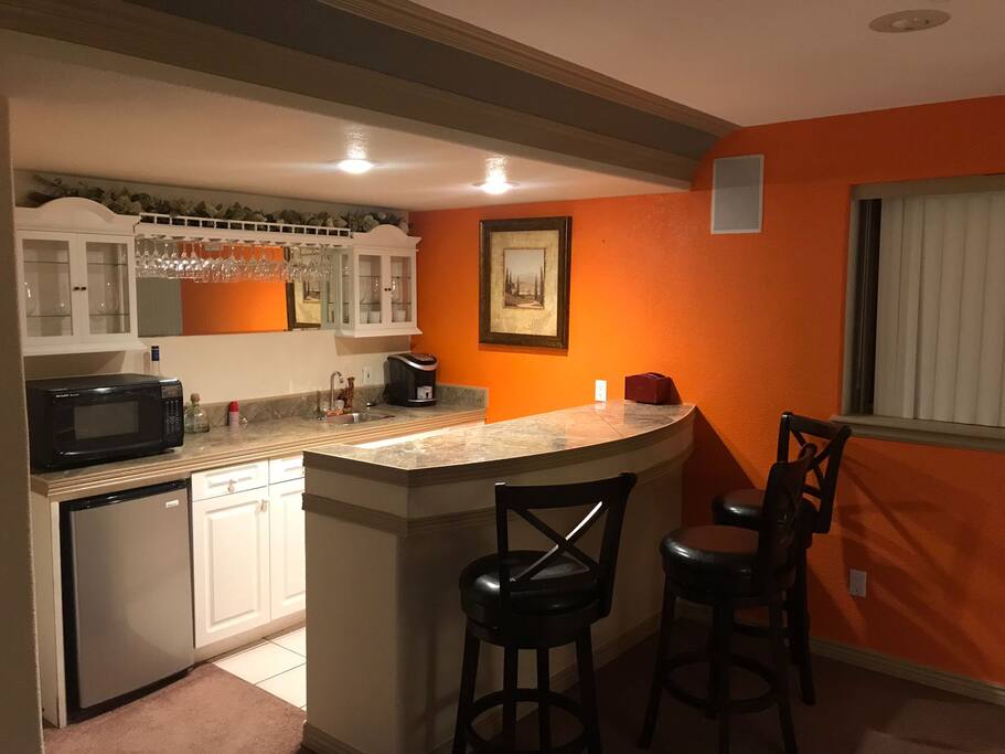Wet bar